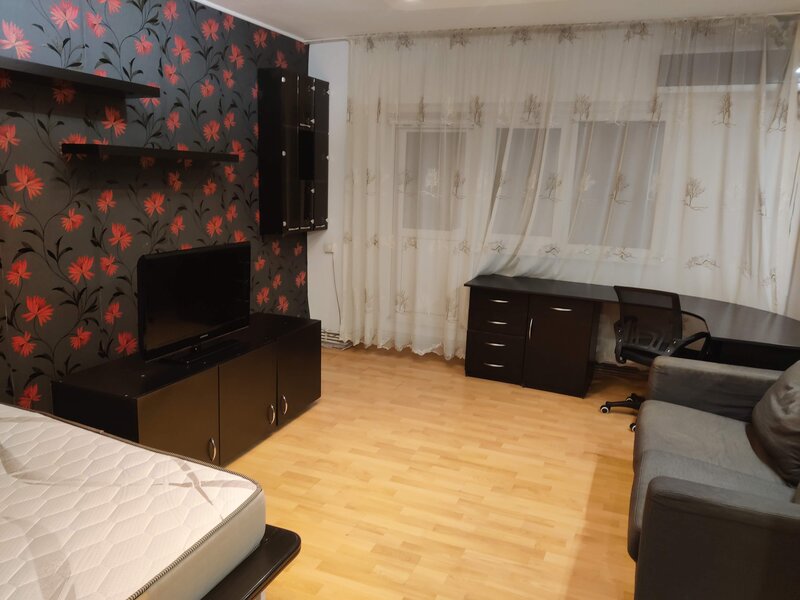 Unirii, Nerva Traian, cu centrala termica,